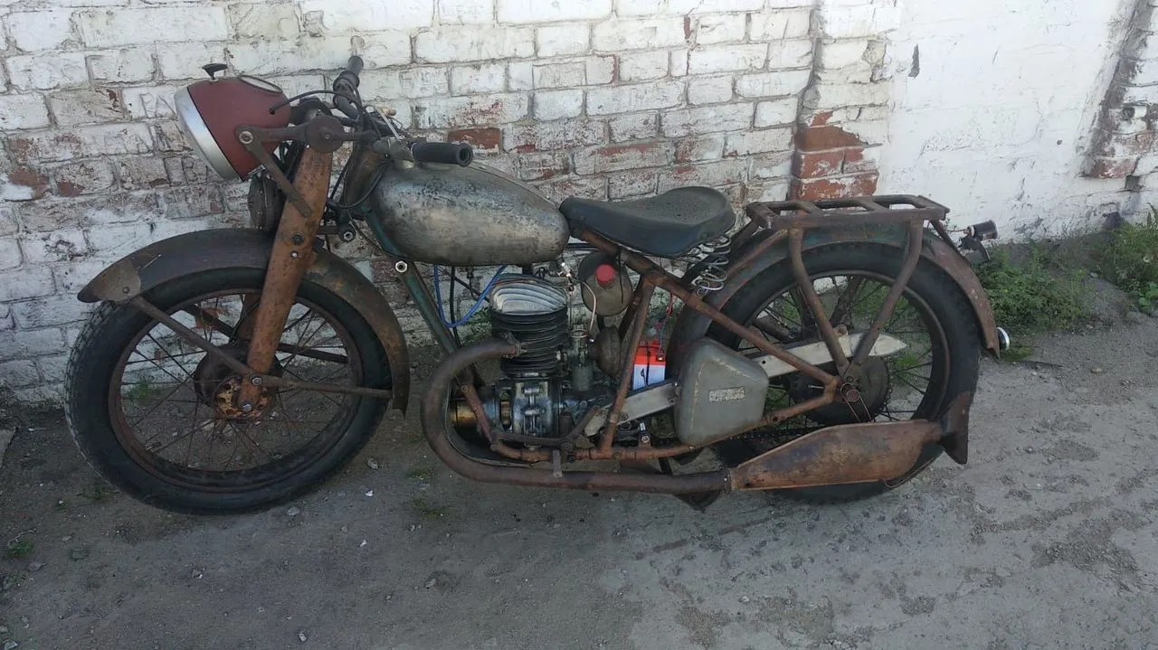 PUCH 125 GS
